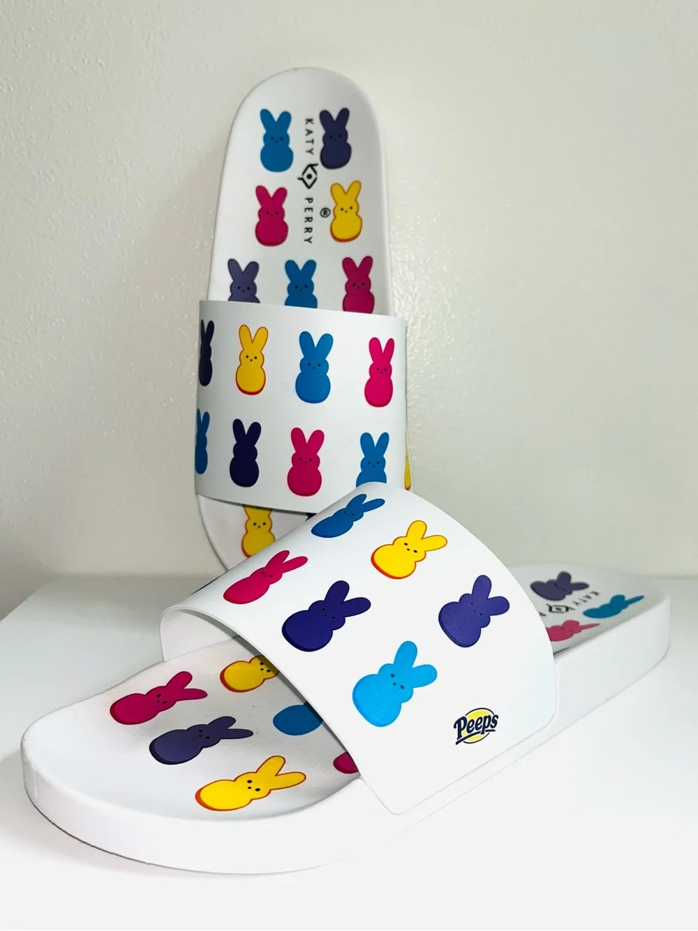 Katy Perry Collections X Peeps Bunny Slides Sandals Round Toe Wht/Mul EUC SZ 11